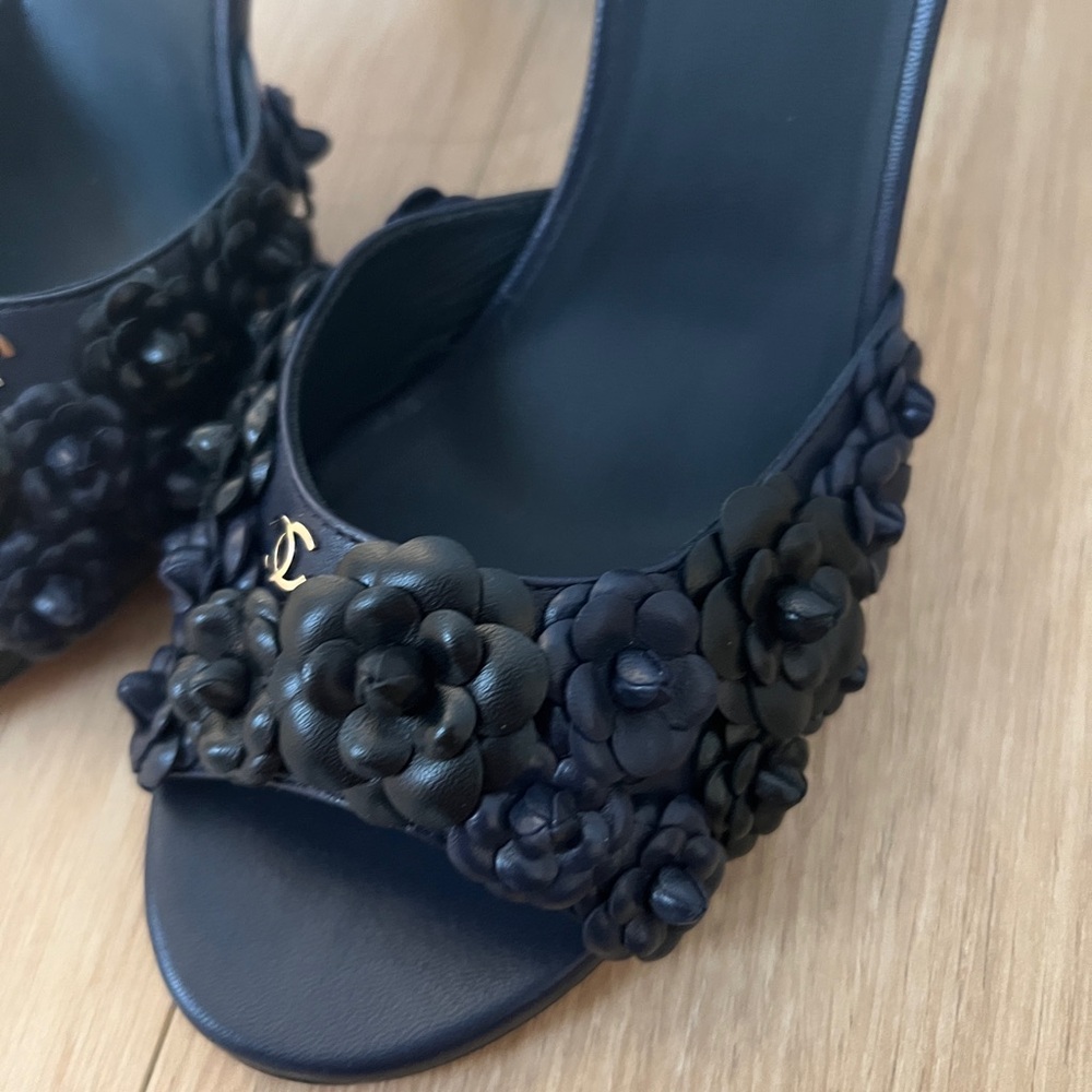 Chanel Black Heeled Floral Embellished Heels - Picture 8 of 8